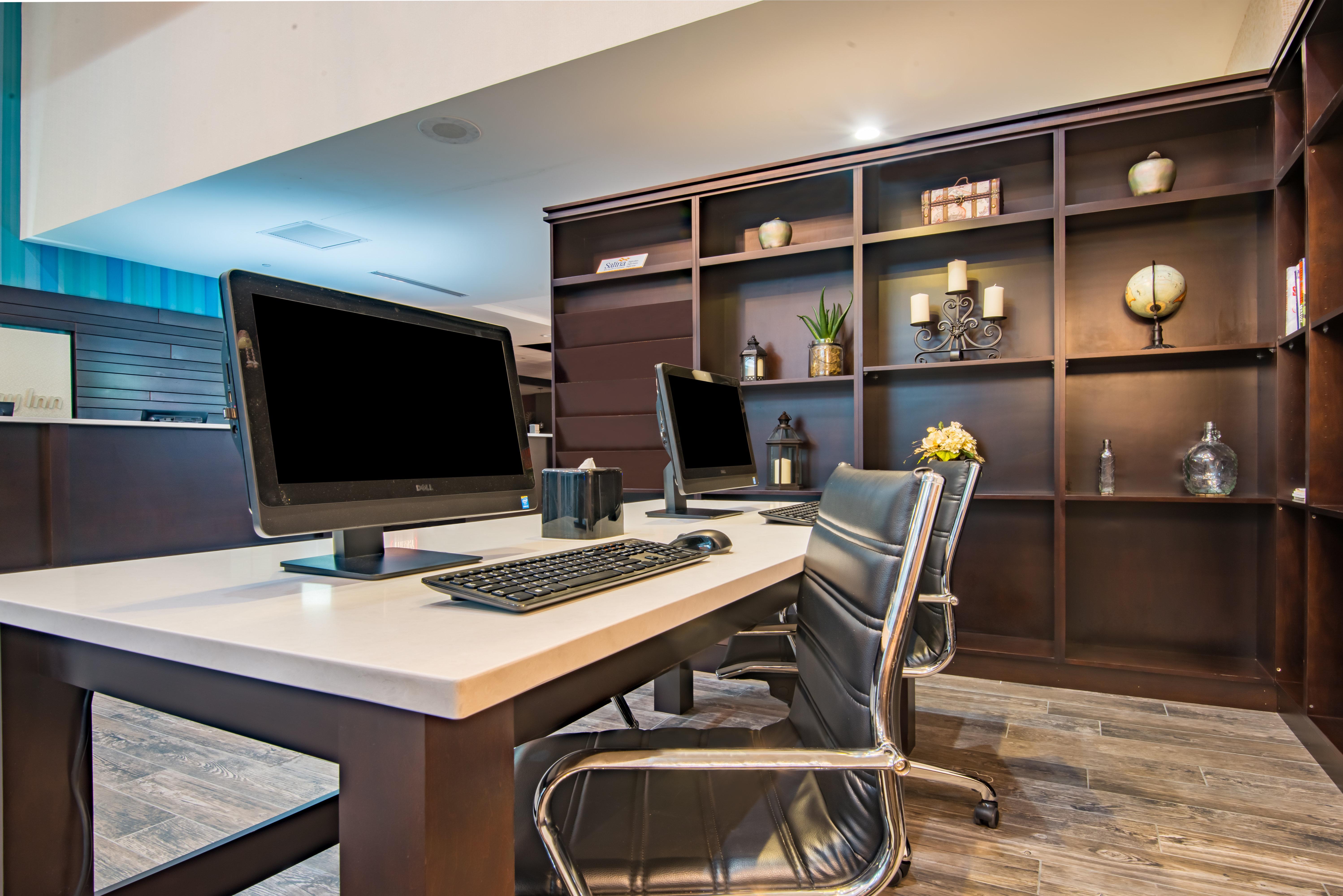 Holiday Inn Salina By Ihg Exteriér fotografie