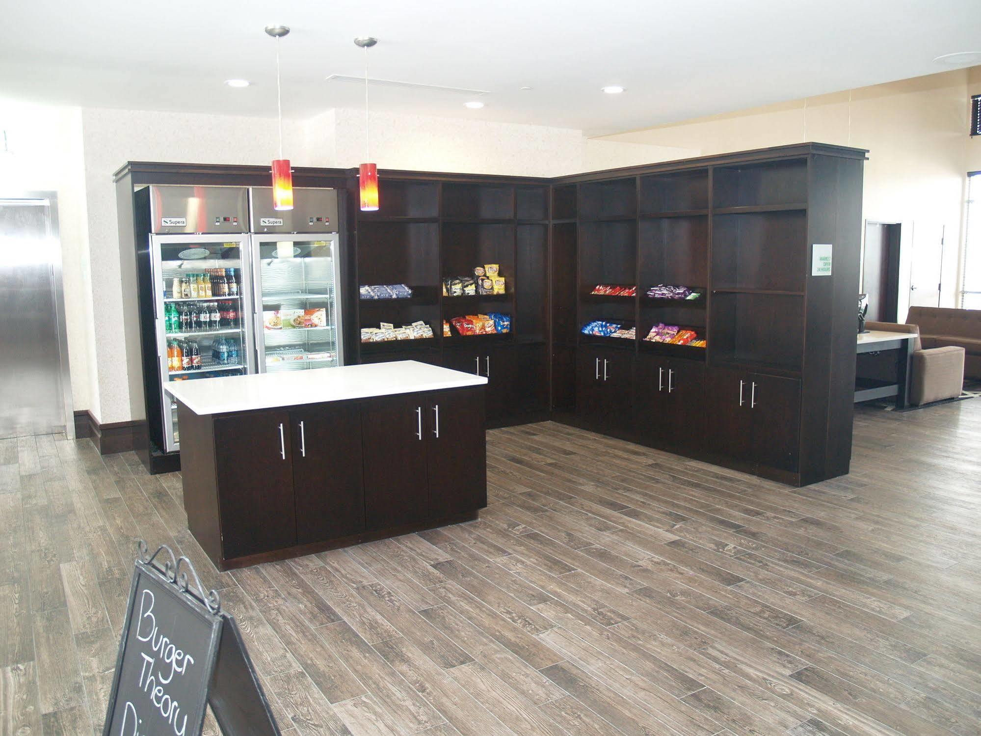 Holiday Inn Salina By Ihg Exteriér fotografie